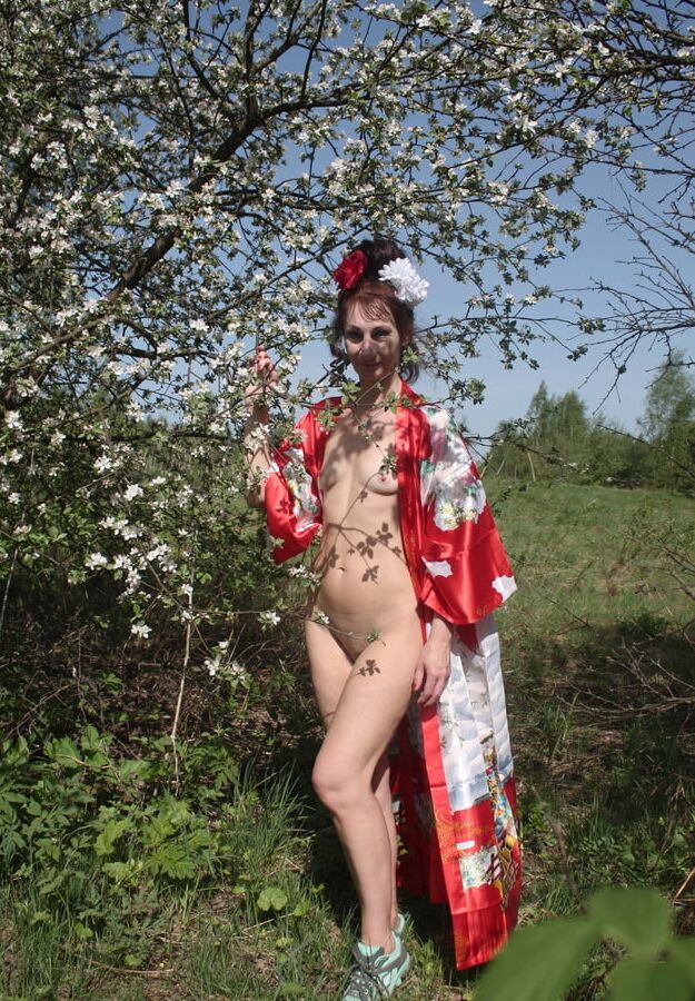 Geisha Style near white flower