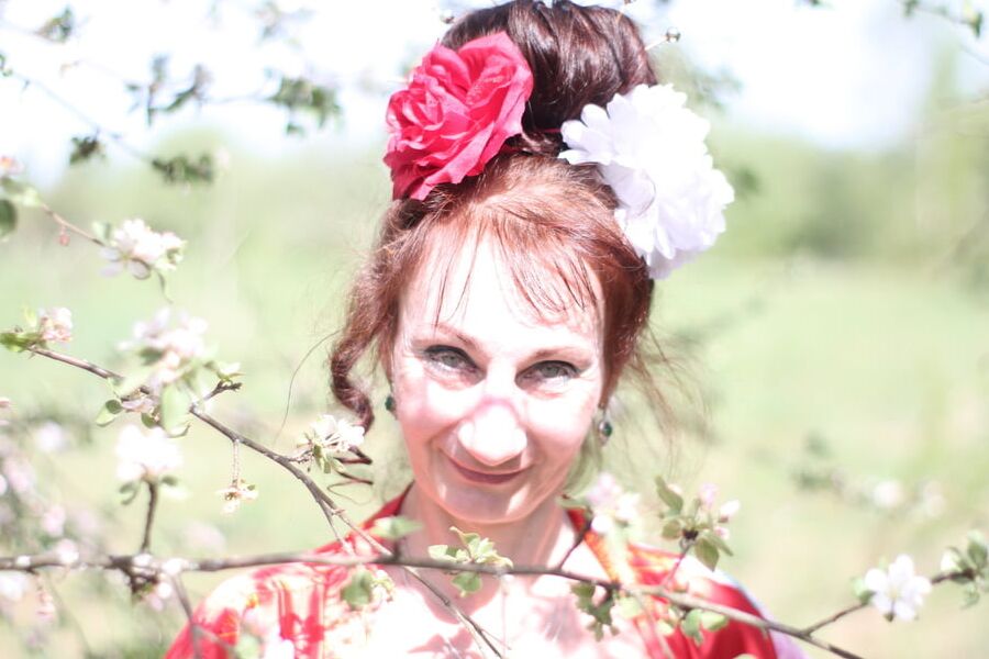 Geisha Style near white flower