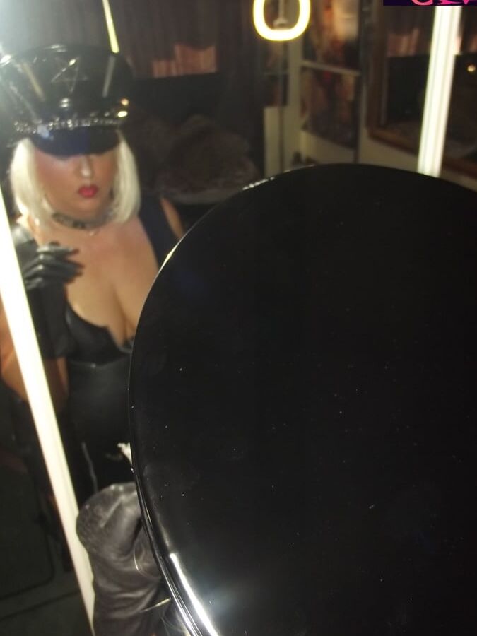 MISTRESS SMOKE PT 16