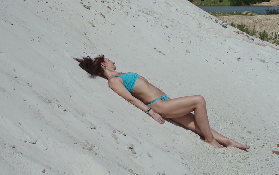 On White Sand in turquos bikini