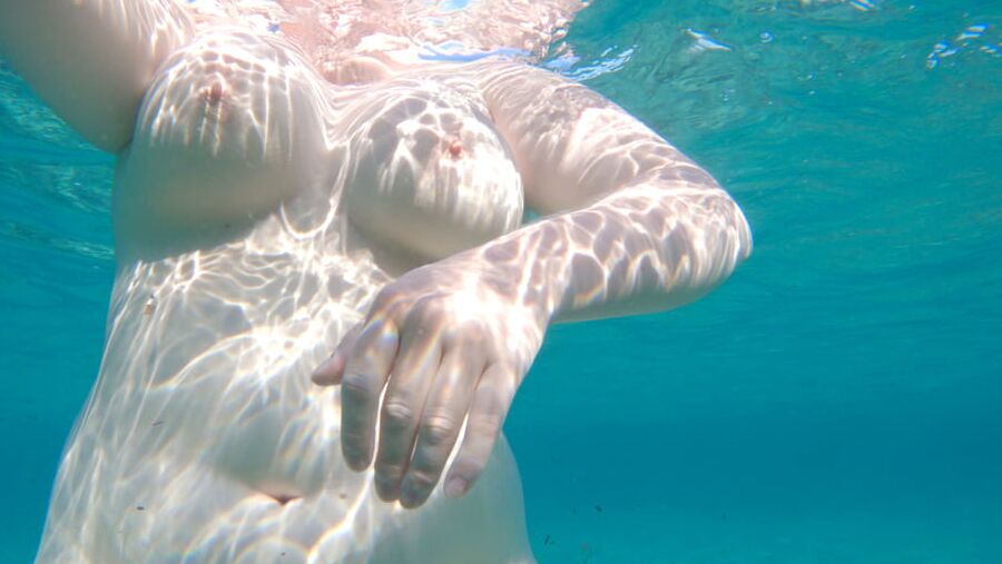 Underwater Outdoor Sex in Public - Naughty at Beach & Ocean