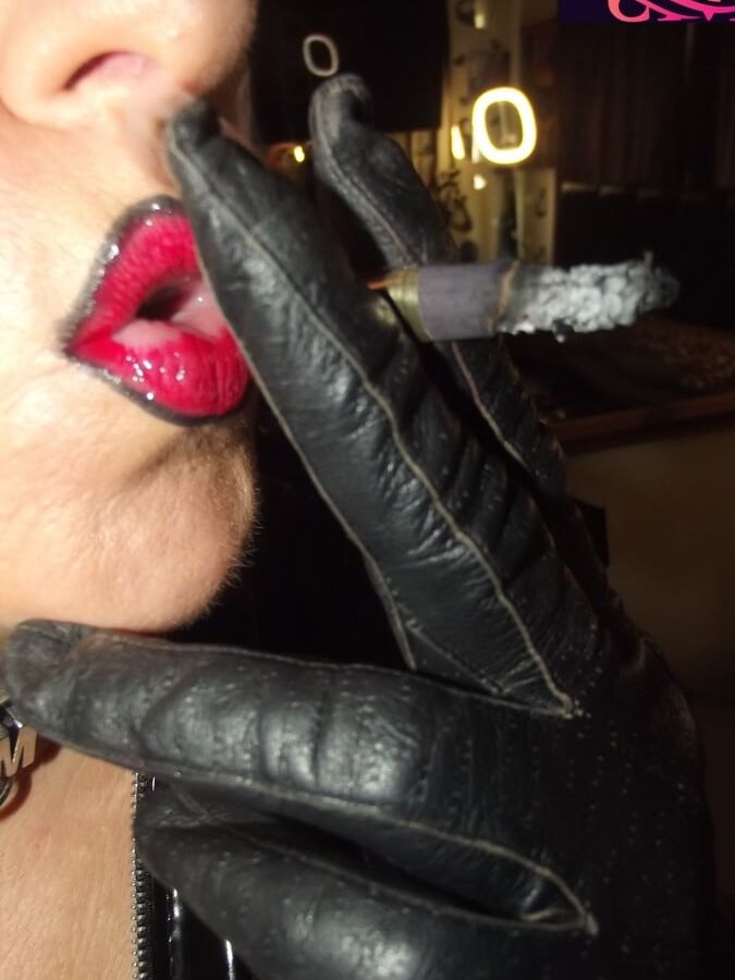 MISTRESS SMOKE PT 15