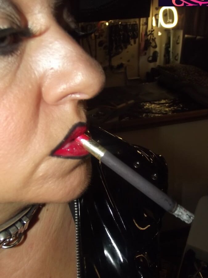 MISTRESS SMOKE PT 15