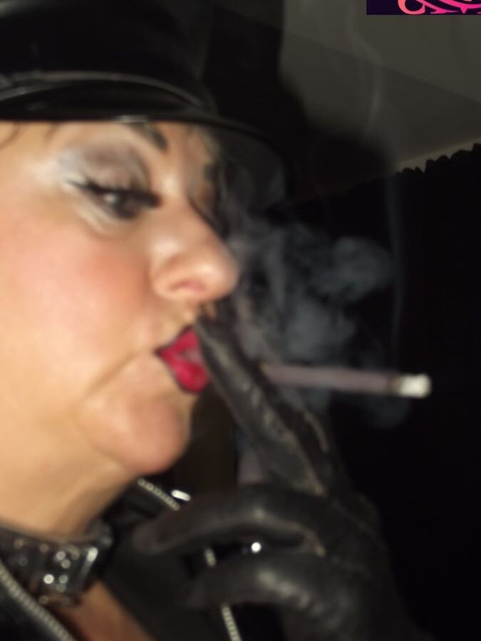 MISTRESS SMOKE PT 15