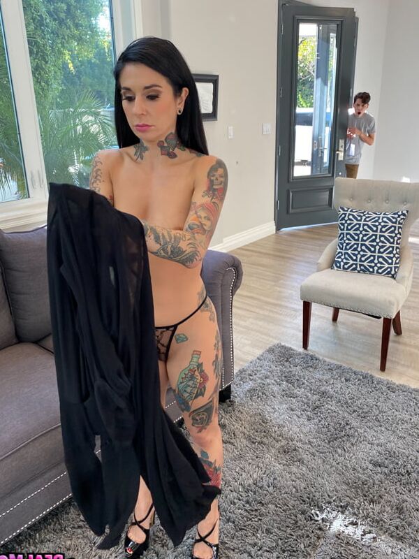 RealMom - Hot Tattooed MILF Joanna Angel Fucks A Pervy