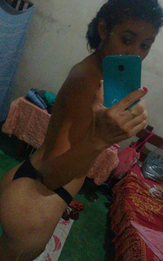 Gabriela Stephan nudes