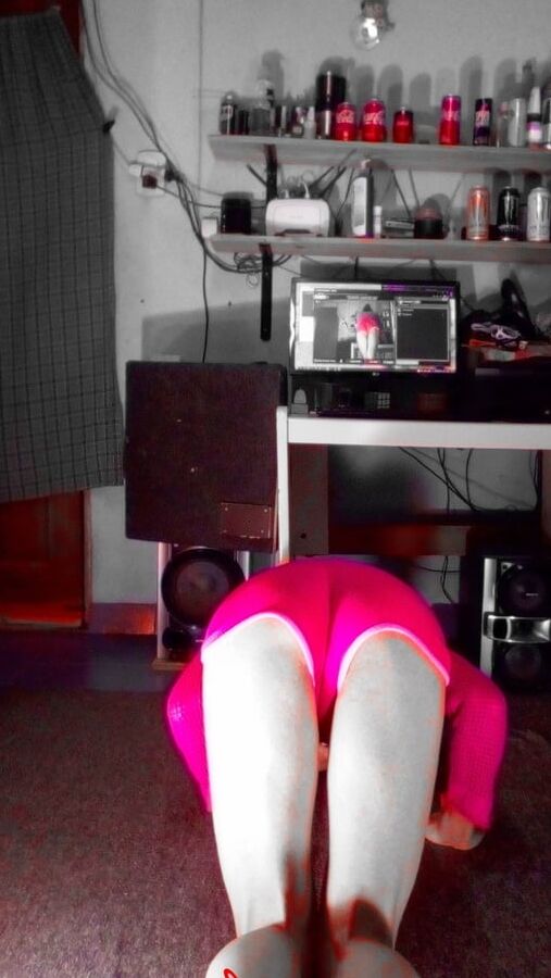 La Whore Maria Fluorescent pink hot
