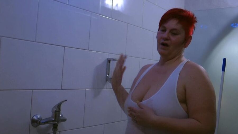 Transparent SWIMSUIT under the SHOWER