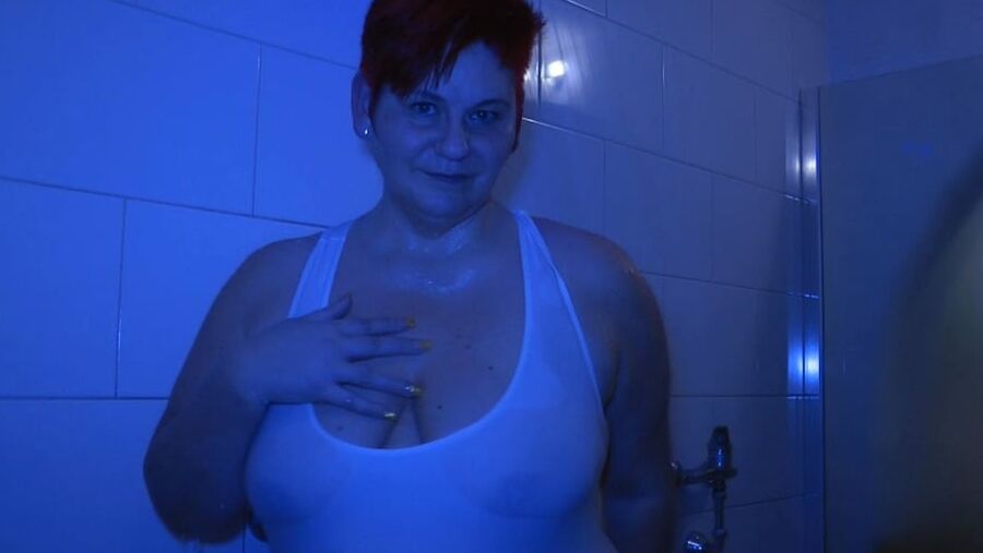 Transparent SWIMSUIT under the SHOWER