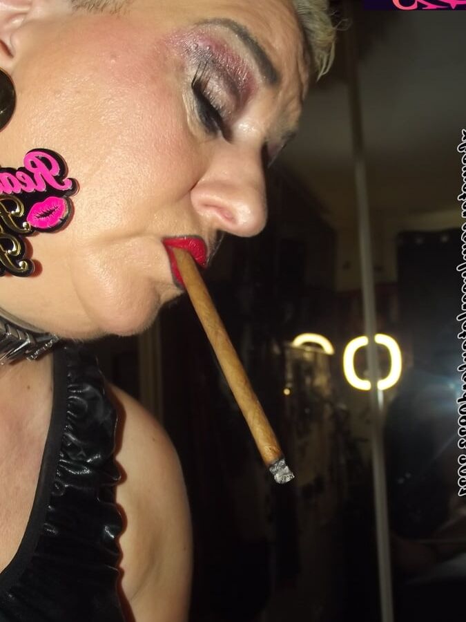 MISTRESS SMOKE PT 13