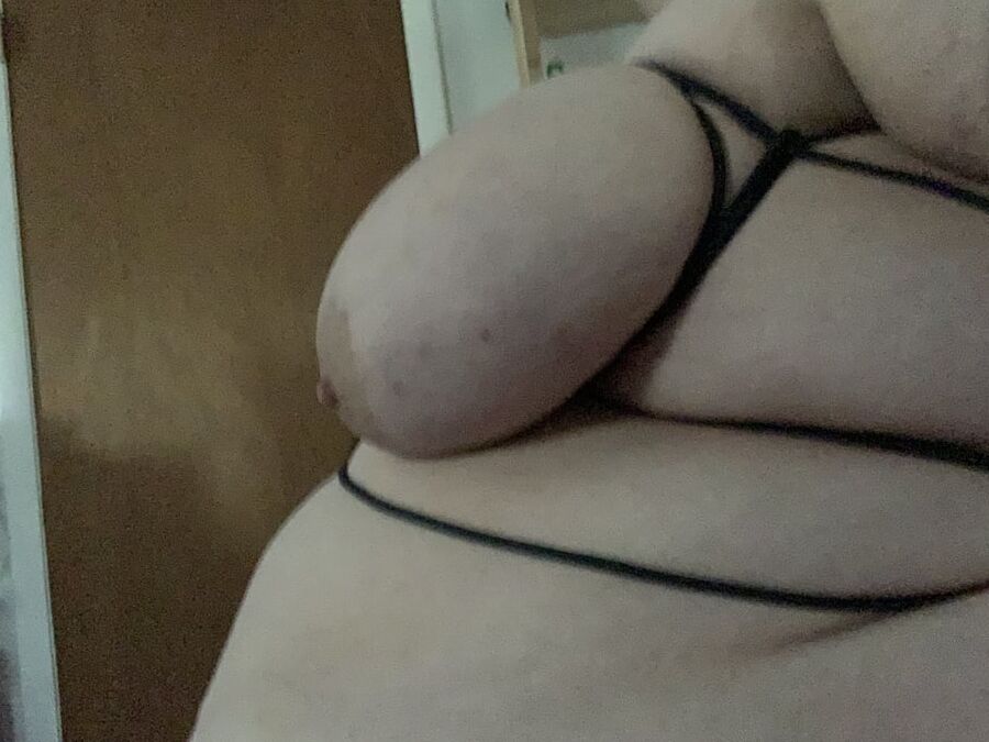 SSBBW Hog Freak Tied Tits