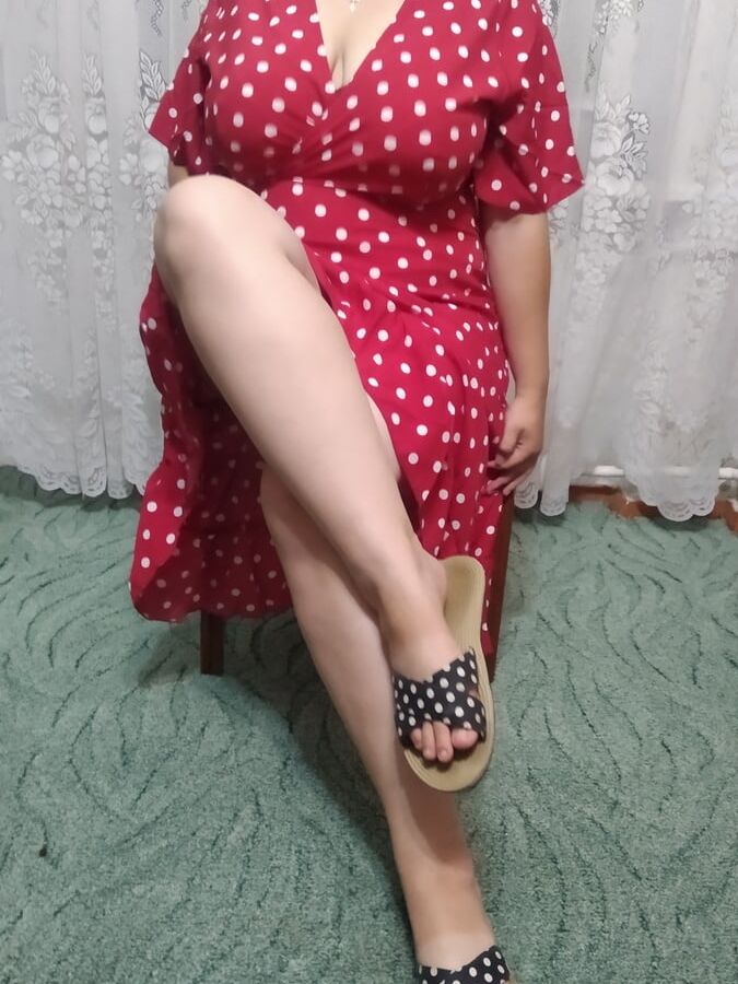 Milf in red dress )))