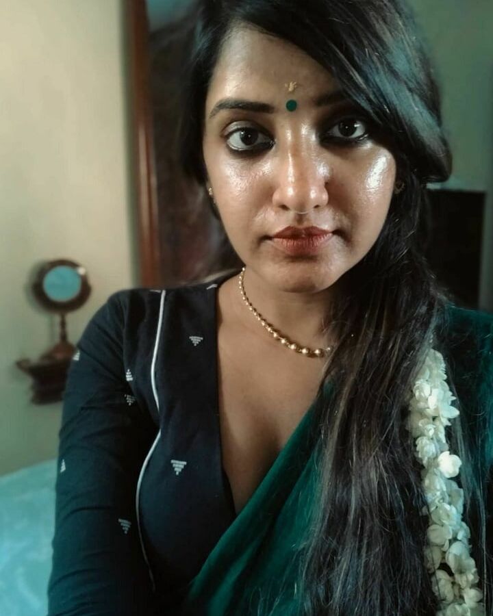 Aunty big boobs