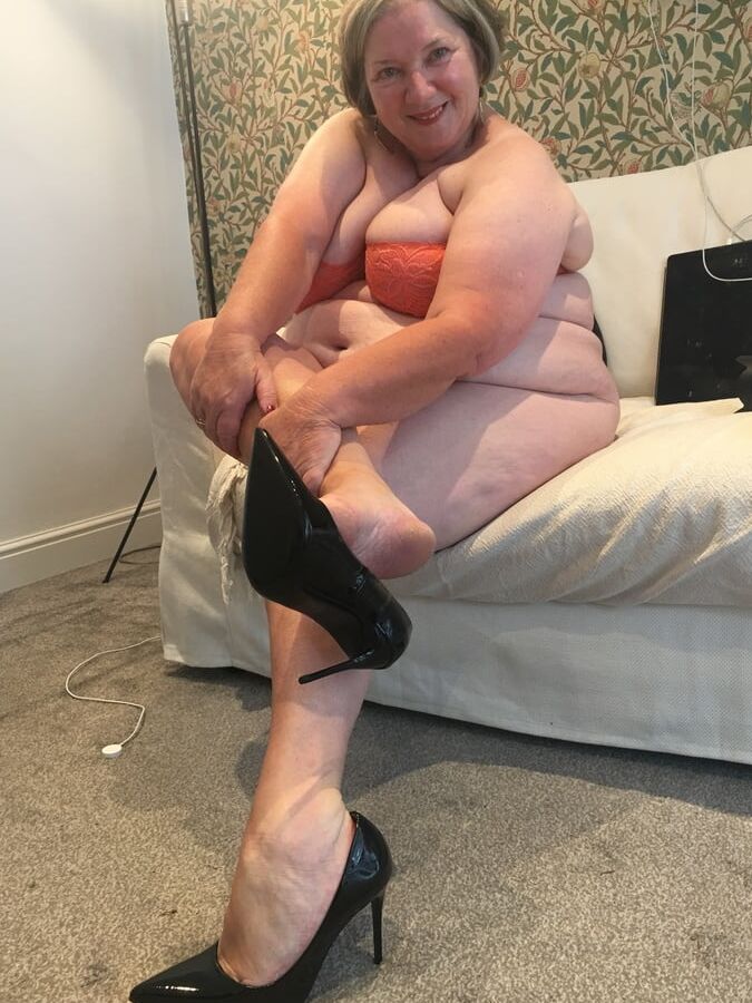 Chris44g Orange Bra