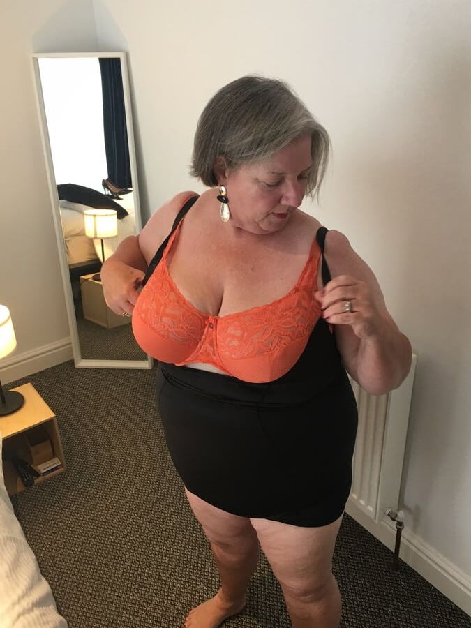 Chris44g Orange Bra