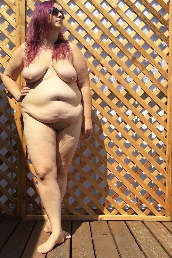 Cute young BBW nude outside