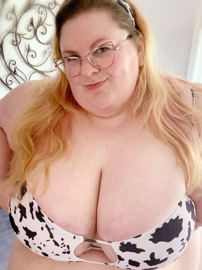 SSBBW Fat Cow