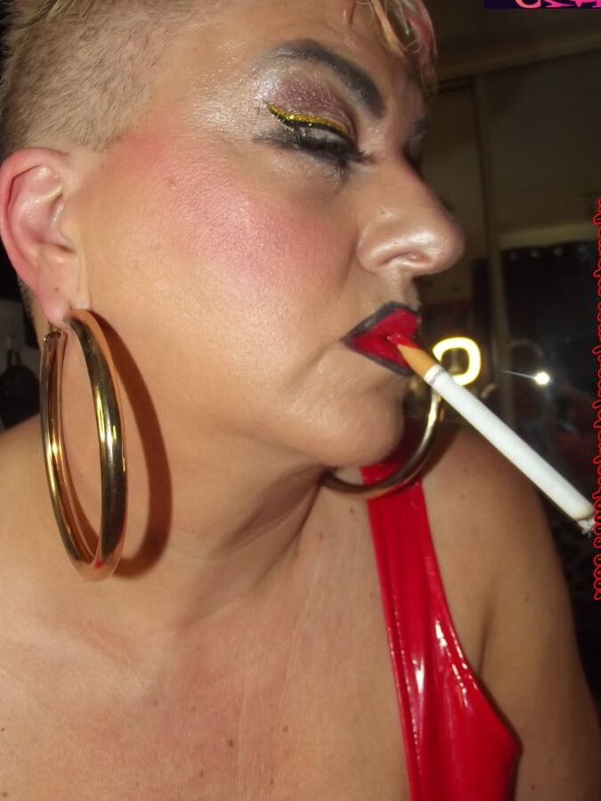WHORE WHO LOVES TAKING IT UP THE ARSE
