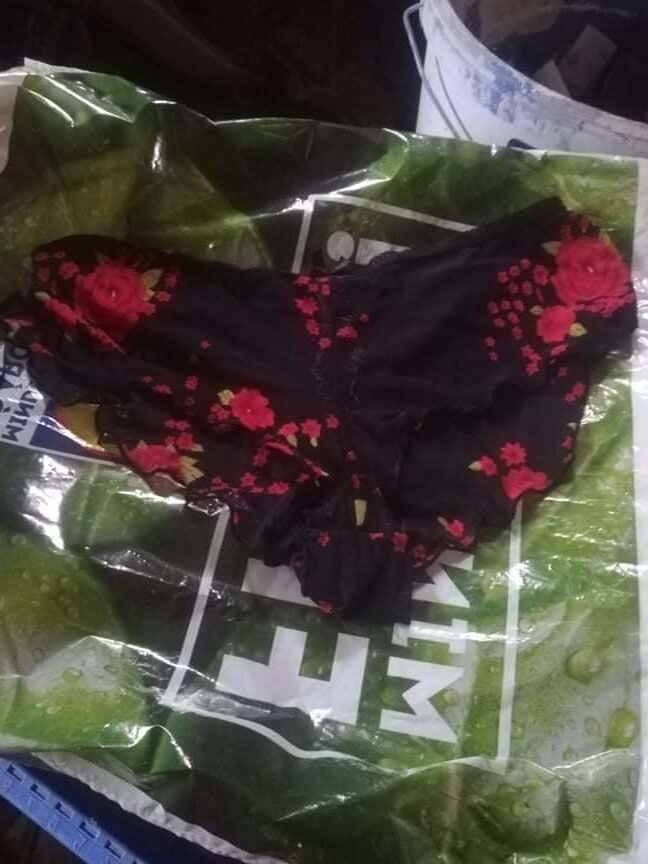 Garage thong