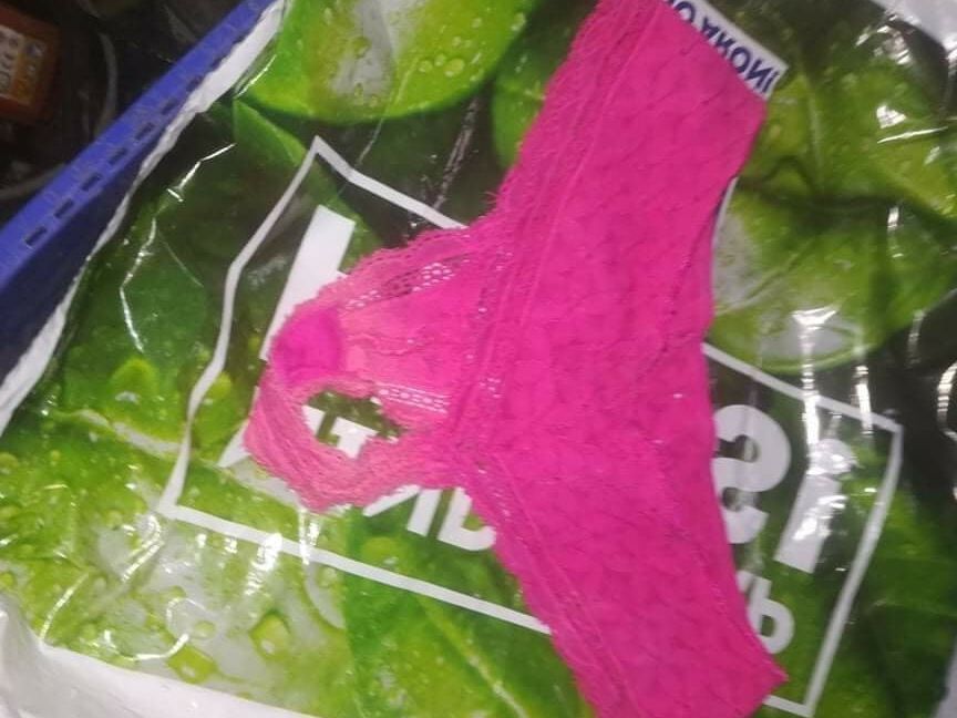 Garage thong