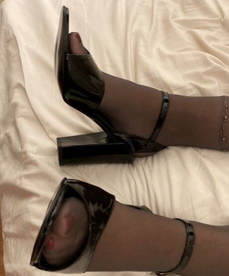 Cum on New Black Sandals