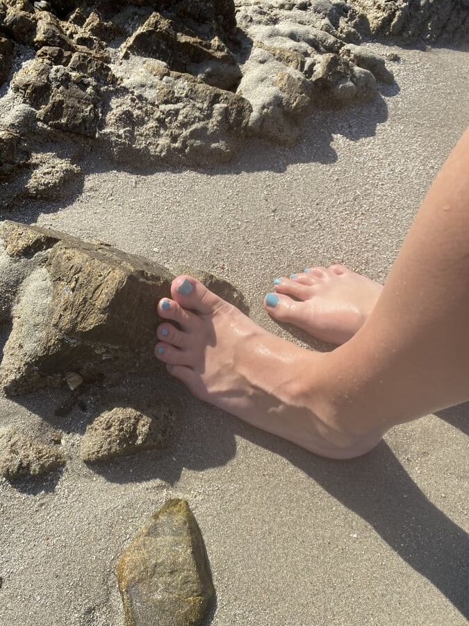 Feet sandals beach