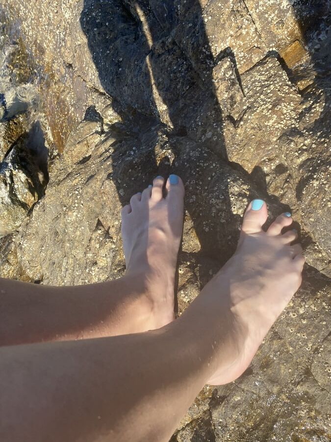 Feet sandals beach