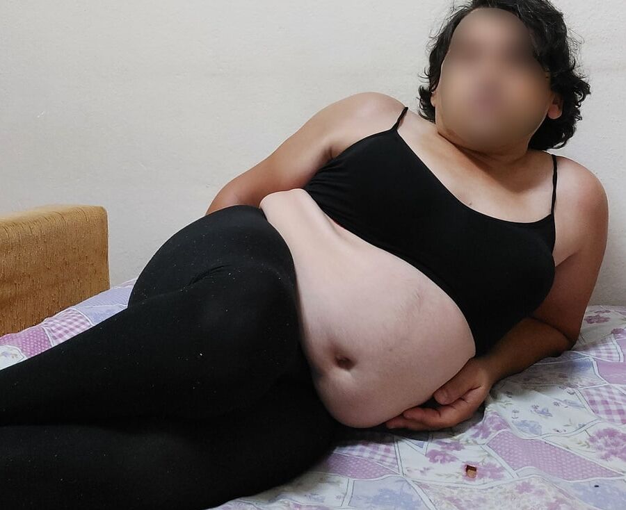 I in black bra pantyhose