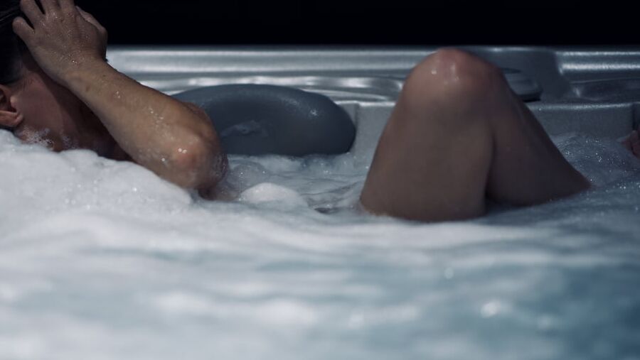 Slut wife in jacuzzi show her big boobs and ass french bitch