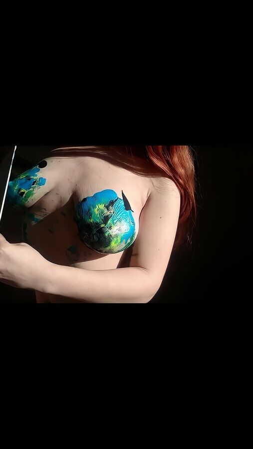 Painting with my boobs (full 14pics set on my onlyfans)