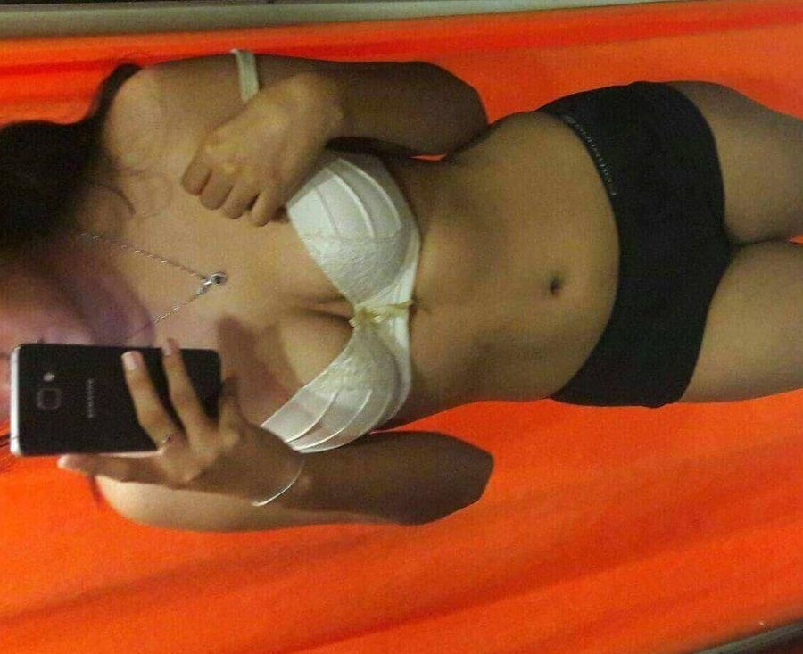 Denise Novinha peituda foi xplanada pelo ex namorado