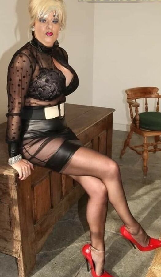 SHIRLEY BY VANESSA