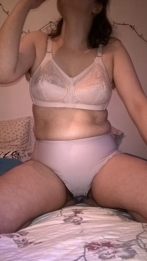 JoyTwoSex - Lingerie Spread