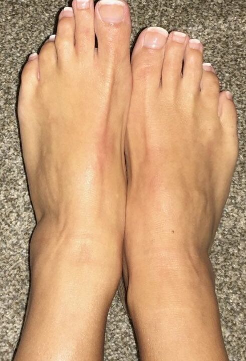 Some feet pics for all you foot guys out there