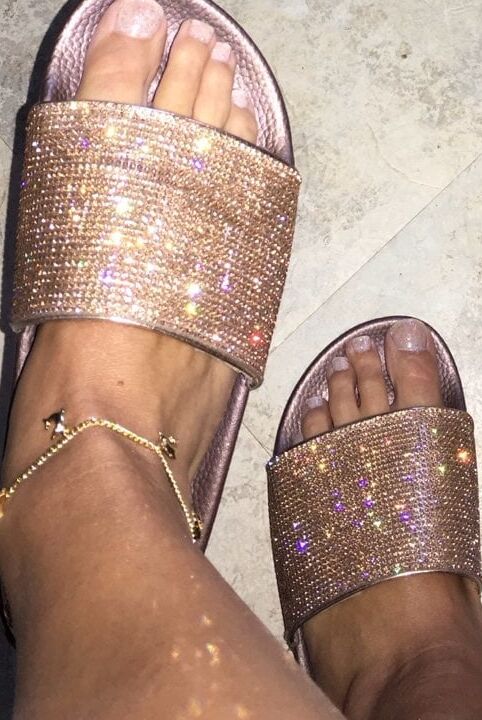 Some feet pics for all you foot guys out there