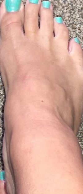 Some feet pics for all you foot guys out there