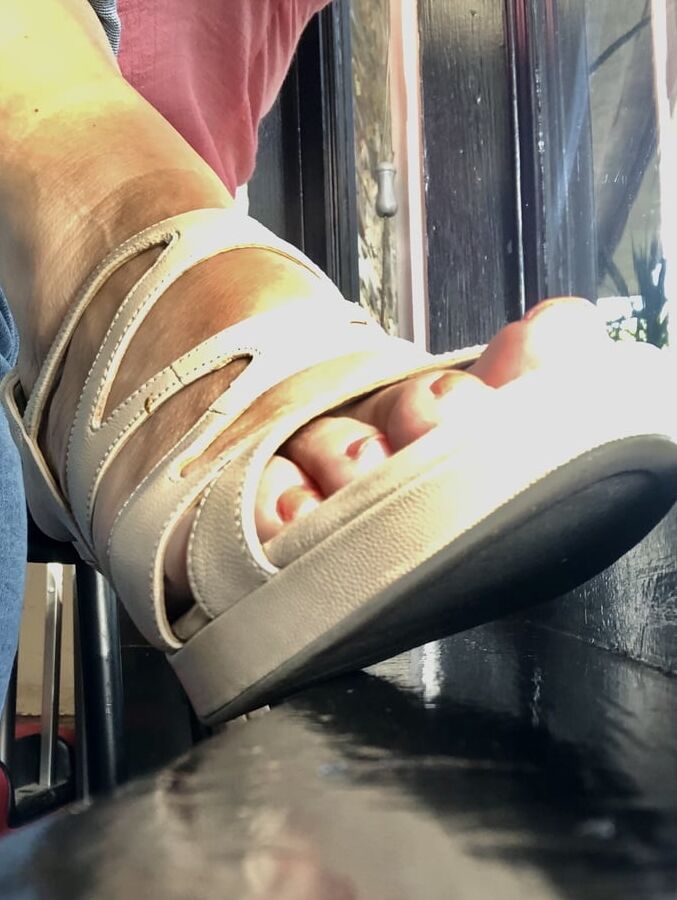 Aryana's Feet