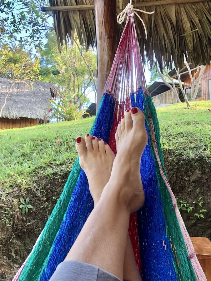 Aryana's Feet