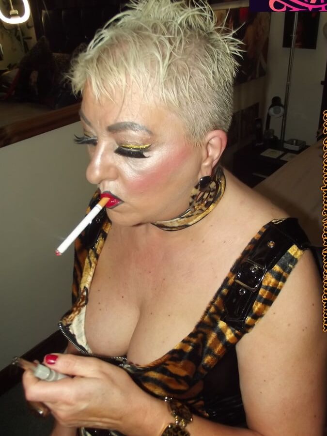 WHORE SLUT SLAG THATS ME