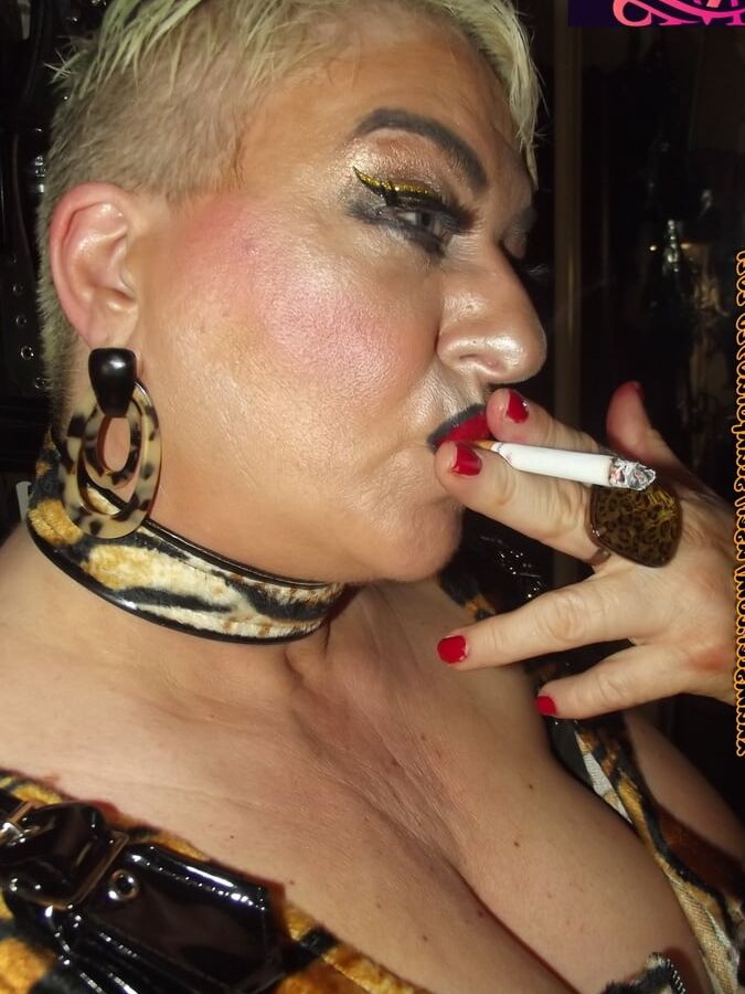 WHORE SLUT SLAG THATS ME