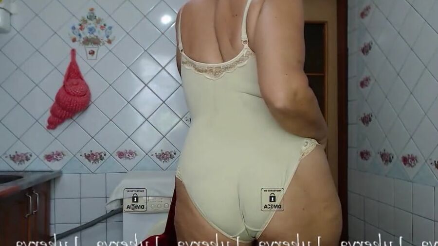 Sexy Lukerya in closed lace lingerie