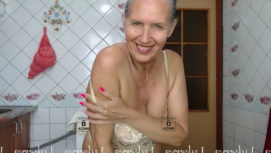 Sexy Lukerya in closed lace lingerie