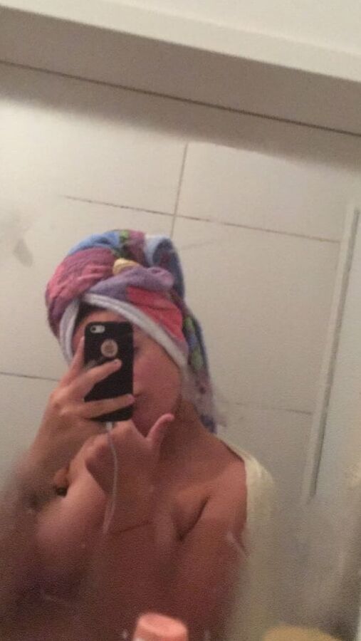 Novinha confiou no Namorado e caiu na net