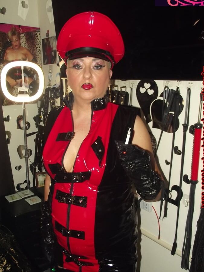 MISTRESS SMOKE PT 11