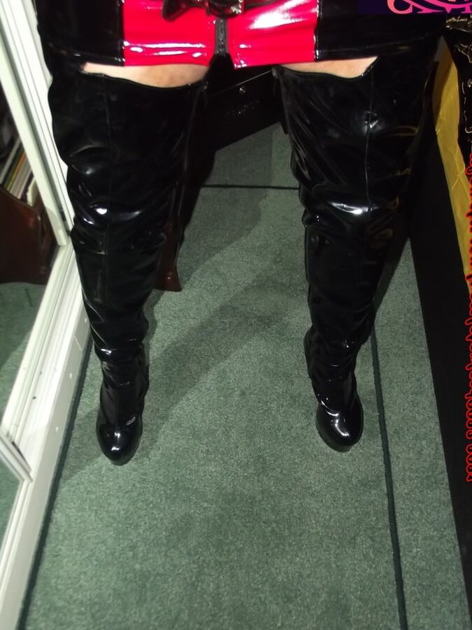 MISTRESS SMOKE PT 11