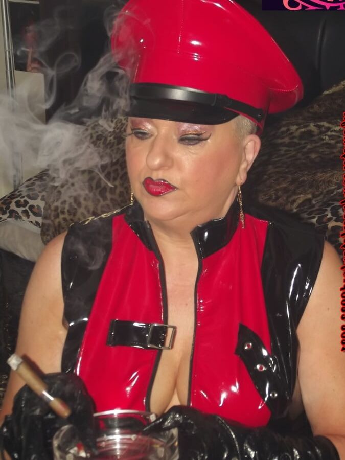 MISTRESS SMOKE PT 11