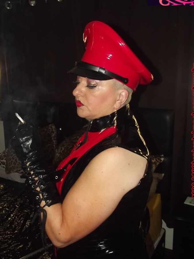 MISTRESS SMOKE PT 11