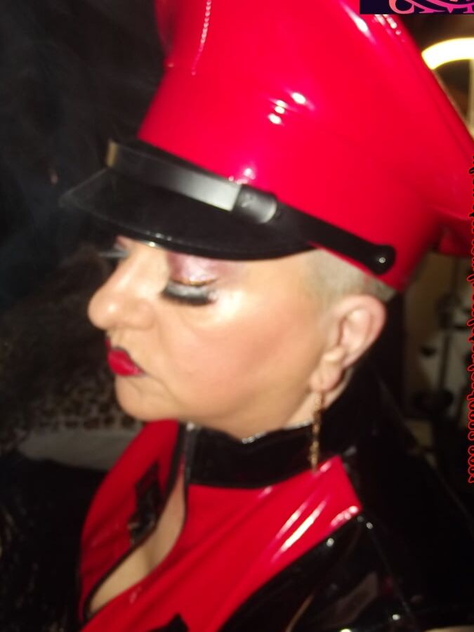 MISTRESS SMOKE PT 11