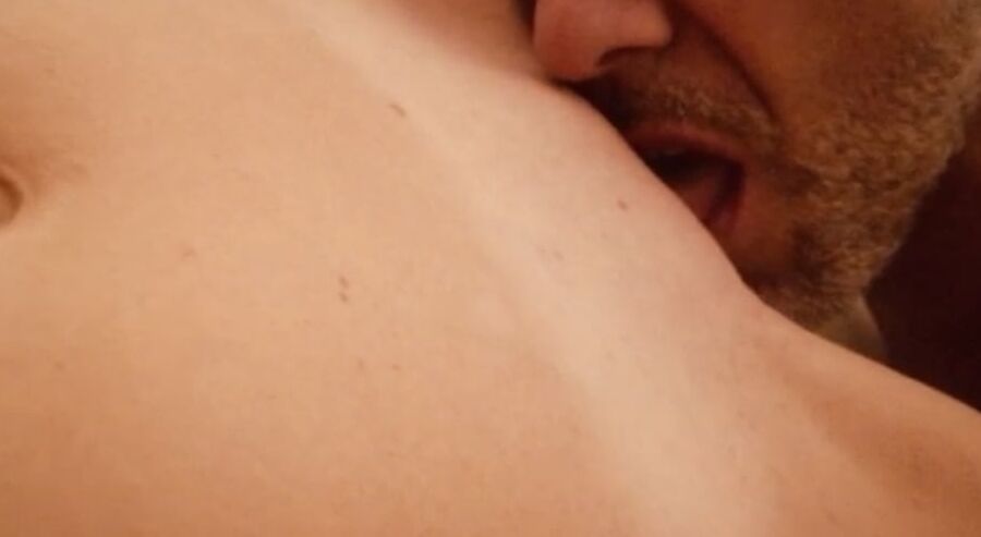Eating my pussy !!!!