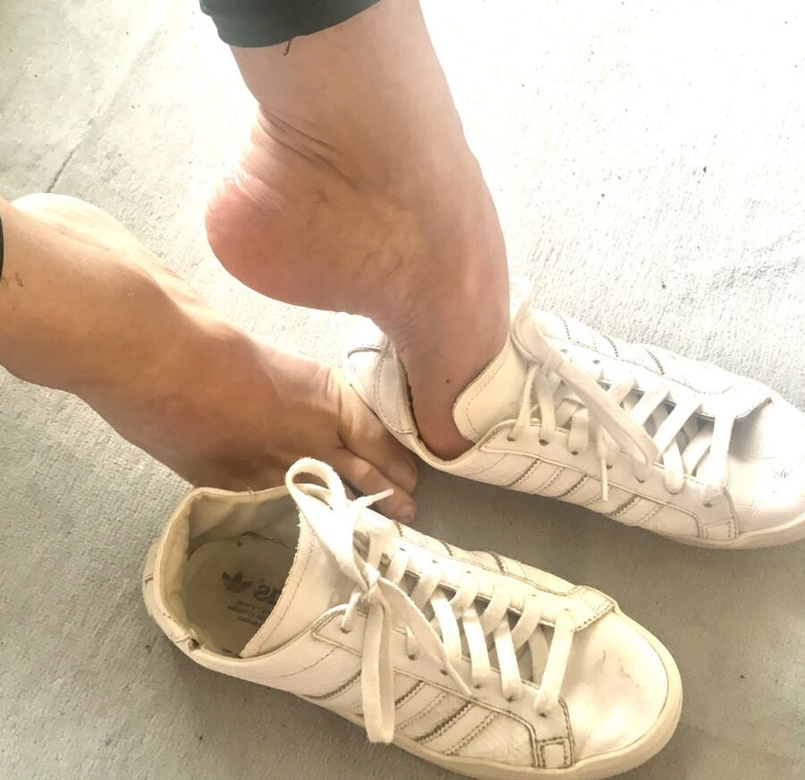 Sneakers & socks FOR SALE